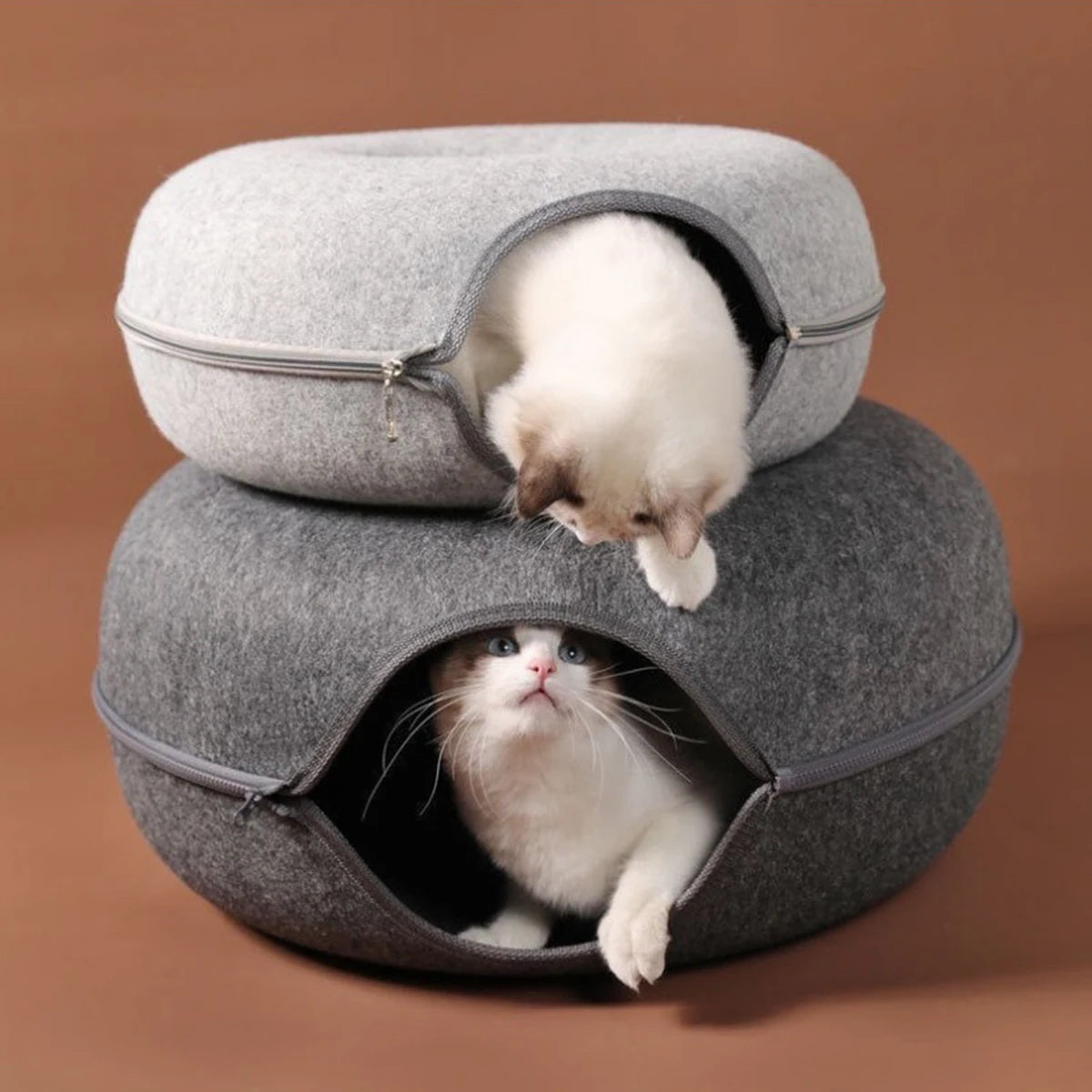 2-in-1 Felt Cat Tunnel Donut Bed